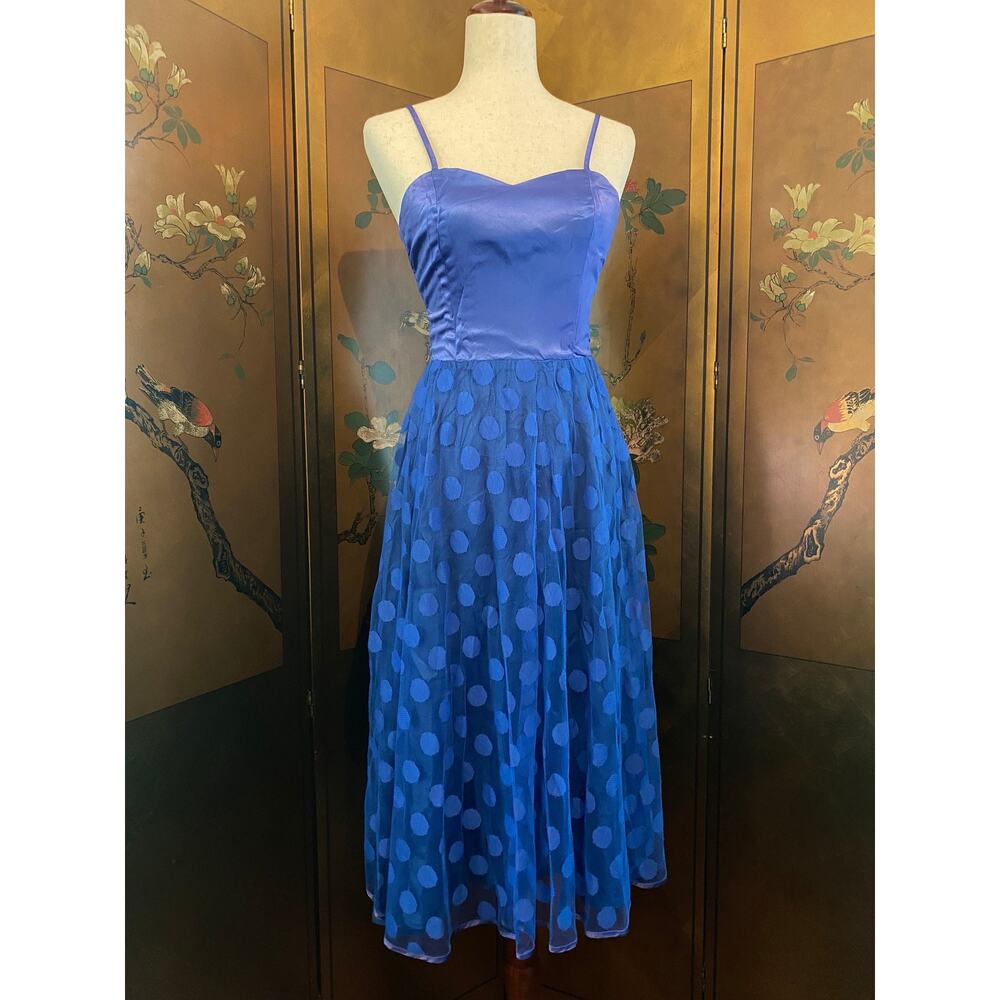 Blue Polka Dot Tulle Dress: Satin Bodice, Sweetheart Neckline, size 6